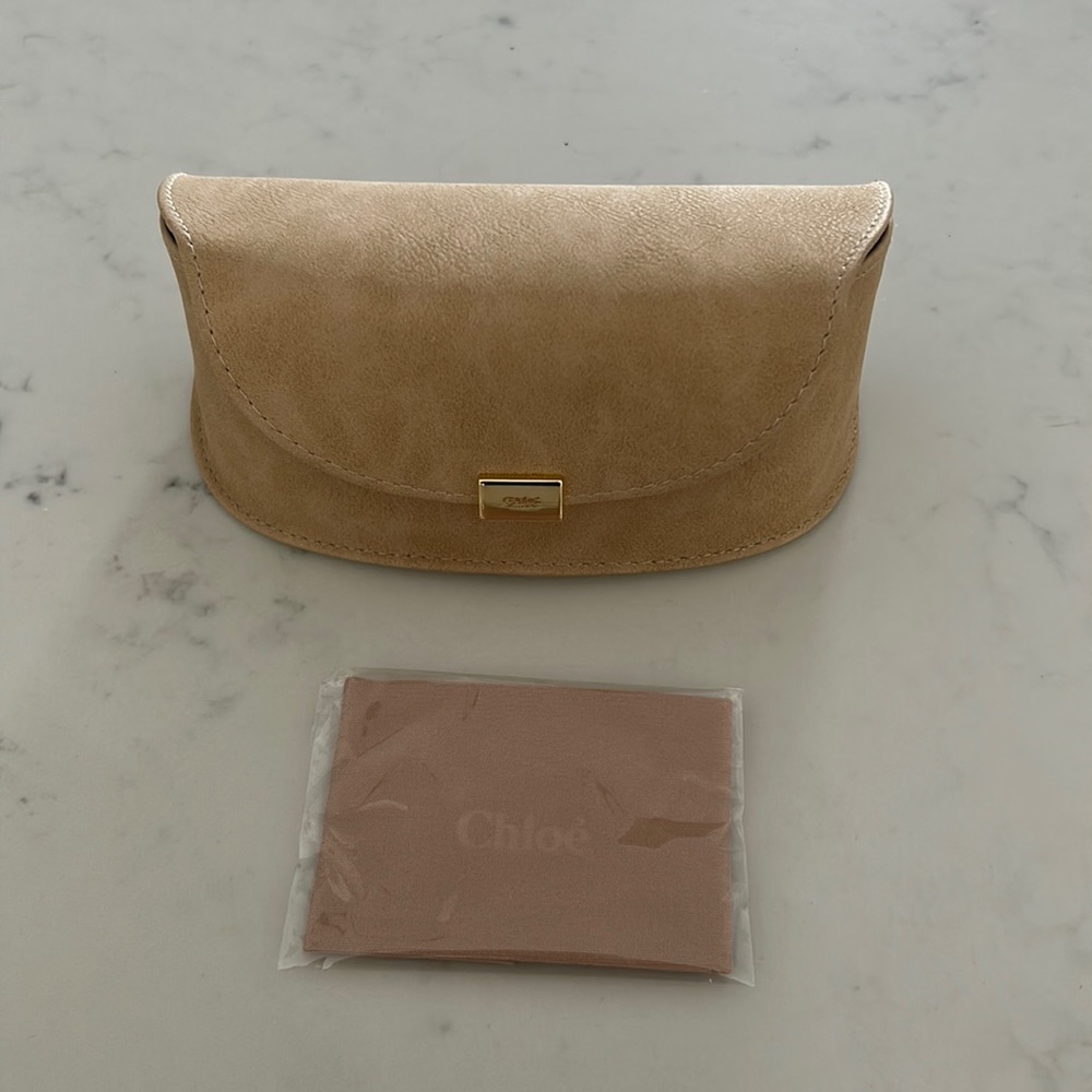CHLOE sunglasses case with cleaning wipe